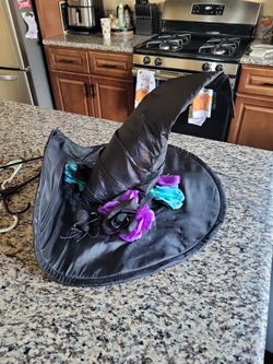 large witches hats