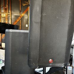 2 Dj Speakers 15 Inches 
