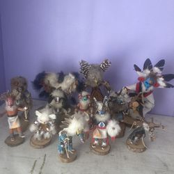 12 Cochina, Dolls  $200