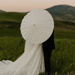 8 Paper Parasols (Umbrellas)