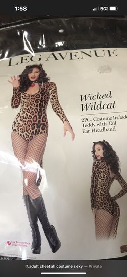 Costume