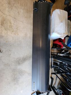 RealTruck Retrax XR Tonneau Cover