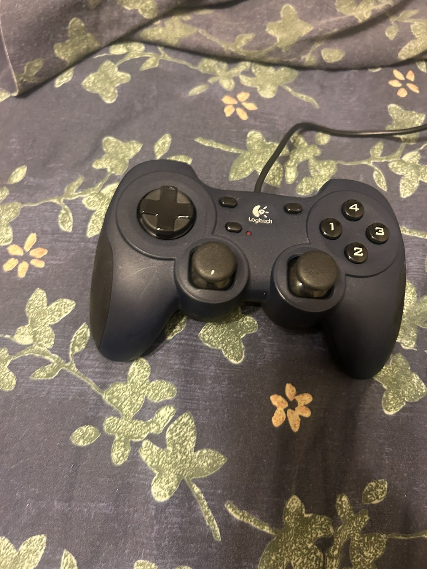 Logitech Dual Action Gamepad USB Game Controller G-UF13A ((contact info removed)) Dark Blue