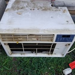 Big widow AC unit