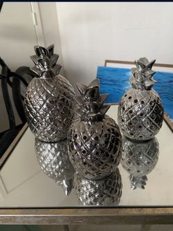 Pineapple Decor