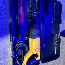 DEWALT 12 Amp Corded Variable Speed Reciprocating Saw