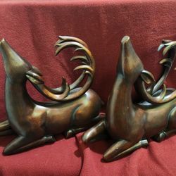 2 Magnificent Wooden Deer
