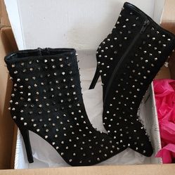 Onyx Poison Passion Spiked Booties 