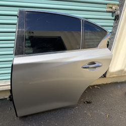 2014 2018 2019 2020 2021 2022 2023 INFINITI Q50 REAR DOOR LH LEFT DRIVER SIDE SILVER OEM