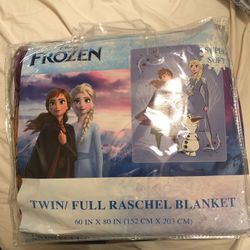 Disney Twin/Full Anna And Elsa Blanket