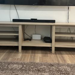 Selling like New TV Stand