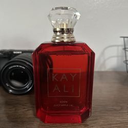 Kay Ali Eden Juicy Apple Perfume 3.4oz