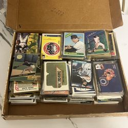 277 mixed sports cards
