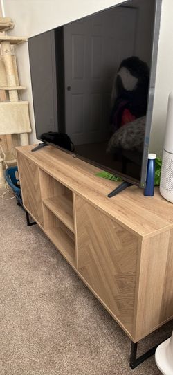 Entertainment stand