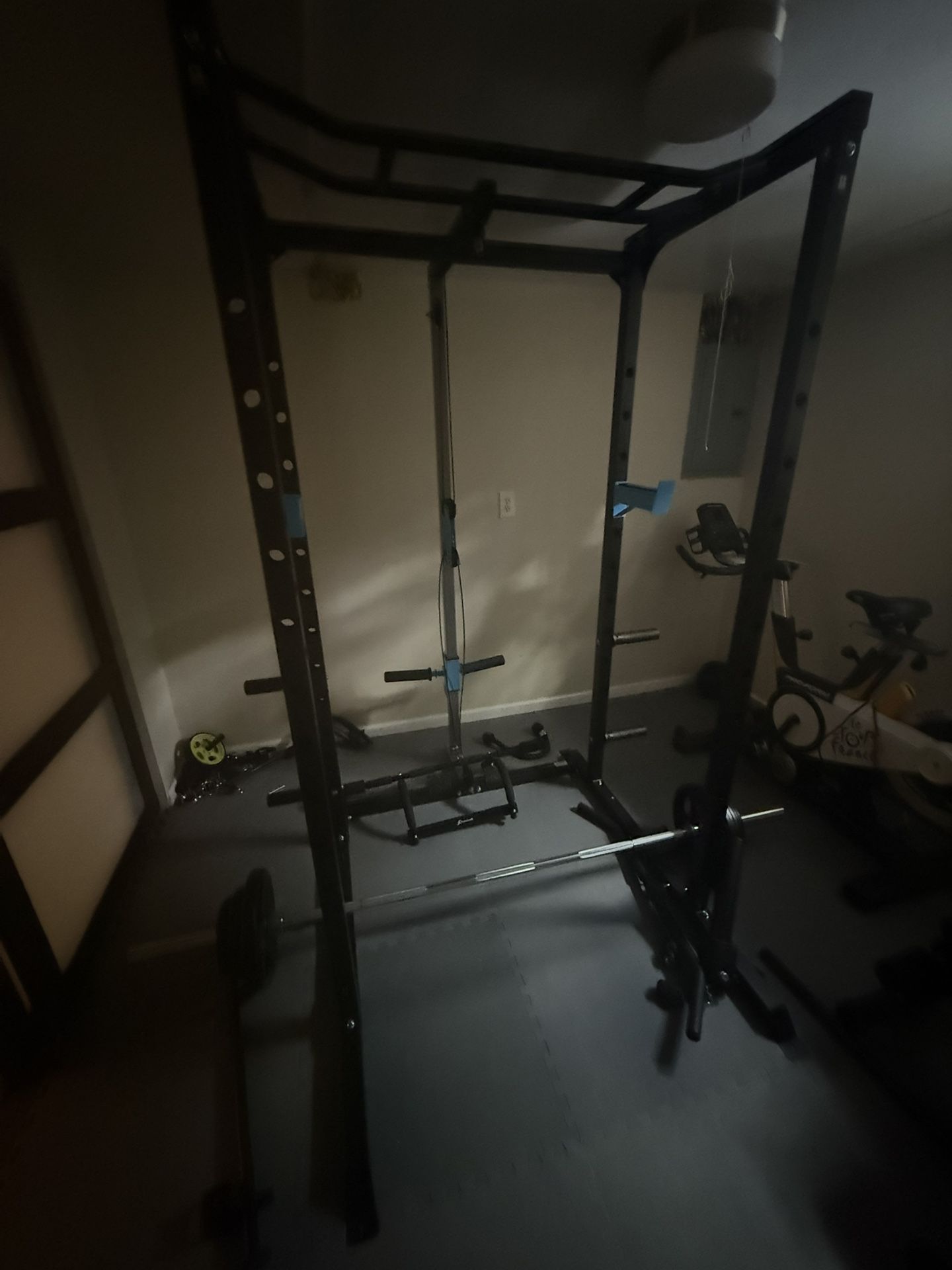 Squat rack