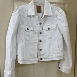 Gap women’sWhite Jean Button Down Jacket size S