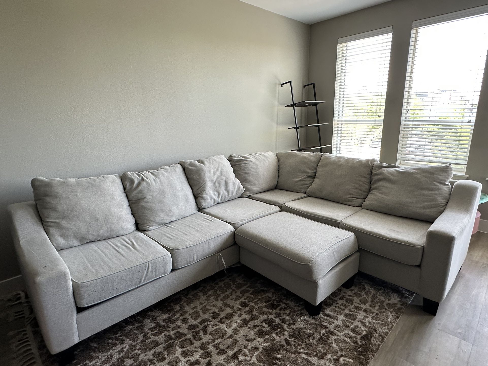 Grays Sectional Couch Queen Pull Out Bed
