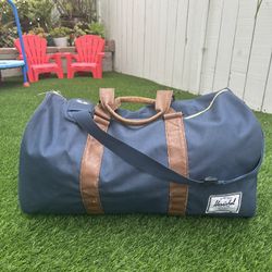Hershel Duffle Travel Bag