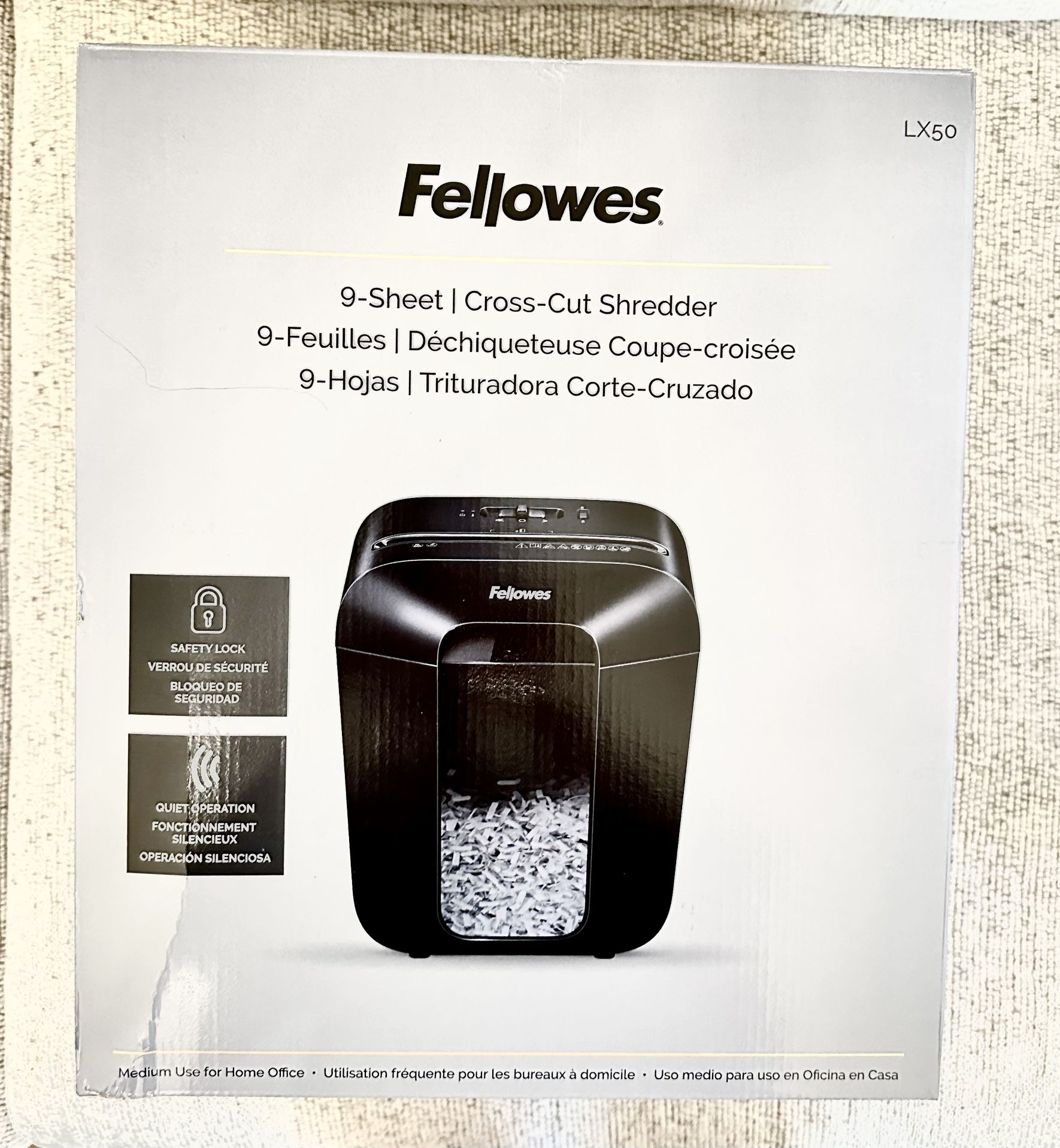 🔥NEW🔥 Fellowes Powershred LX50 9 Sheet Capacity 4.4 gal Cross-Cut Shredder
