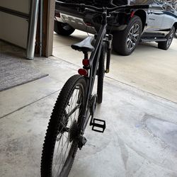 GT Aggressor Mountain Bike 27.5