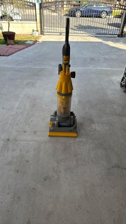 Dyson DC07 All Floors Upright Vacuum Yellow Root Cyclone Vacuum All Floors