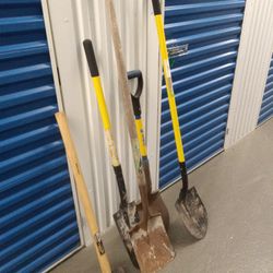 Four Shovels And Sledgehammer 