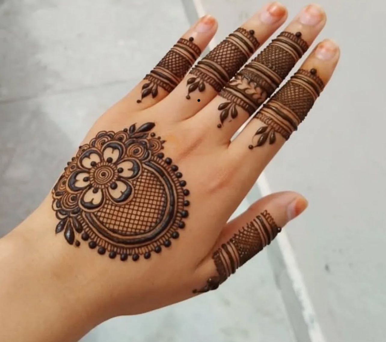 Henna Design