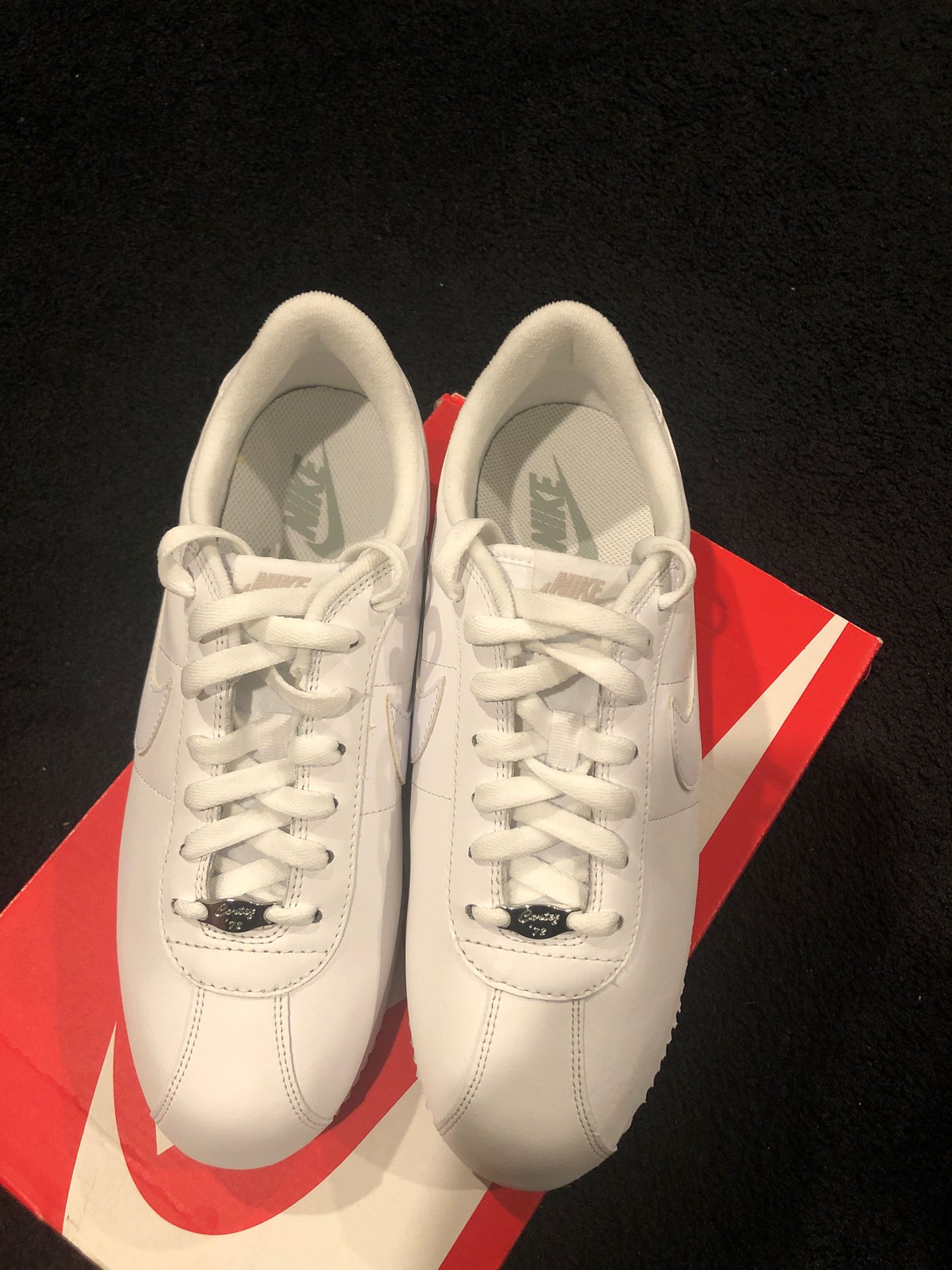 Nike-Cortez Leather 06 Woman SZ10