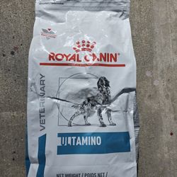 Royal Canin Dog Food 5lb Bag Best By 2027