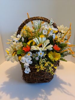 Flower arrangement