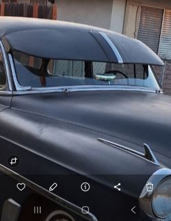 Sun visor