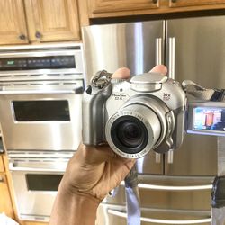 Canon Power Shot 3.2mp Digital Camera S1 IS Canon Ultrasonic Tested Working