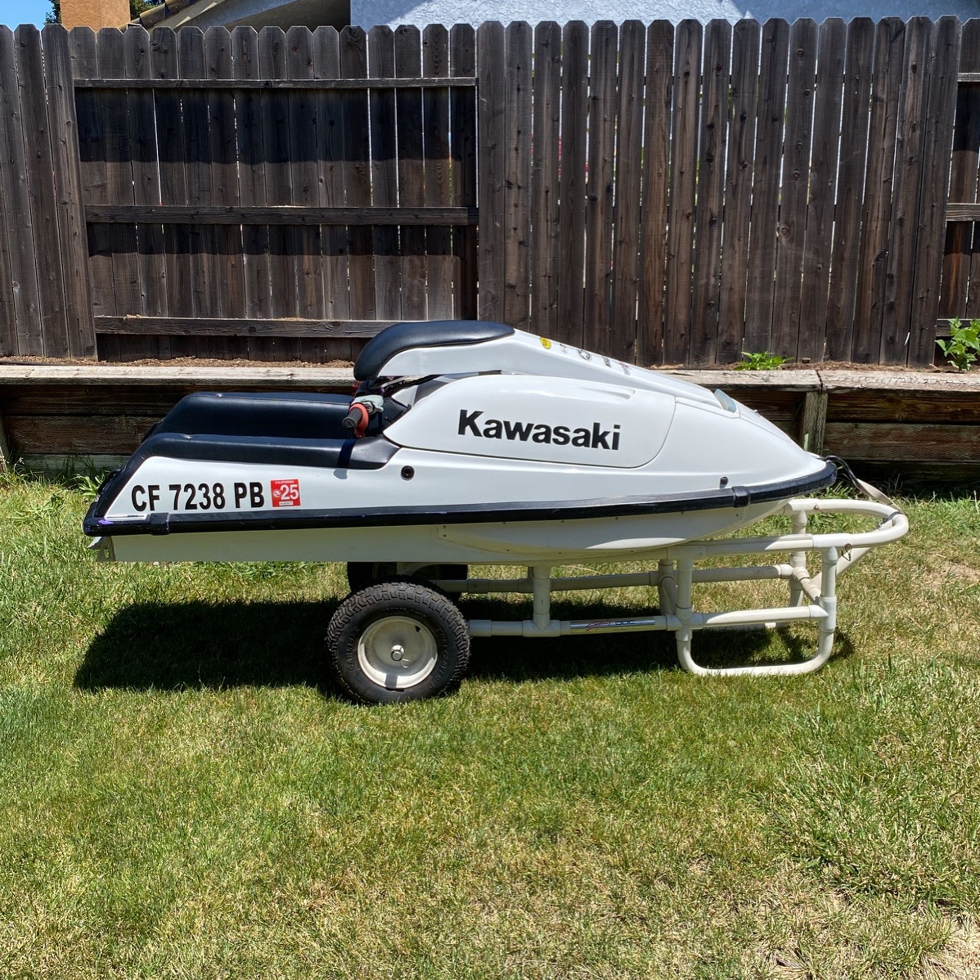 1996 Kawasaki 750 jet ski Jet ski