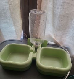 Food/ Water bowl for cage