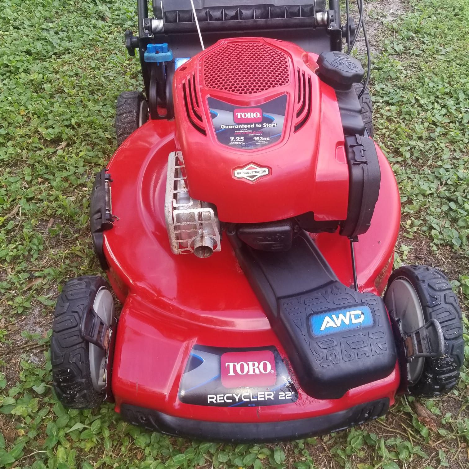 Toro lawn mower self propelled with bag in good condition runs great no rust no issues