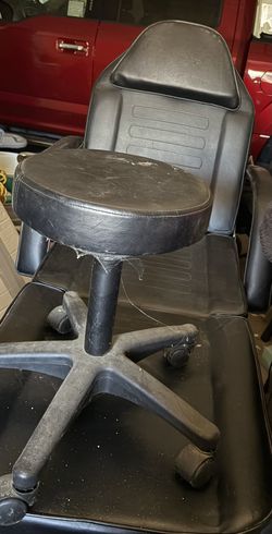 Facial Chair