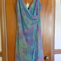 NWT Beautiful And Unique Ruched Vintage Dress Size 16