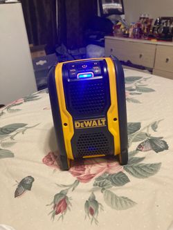 Radio Dewal New