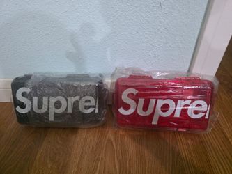 Supreme Fw19 Pelican 1060 case red and black