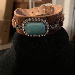 Leather Bracelet With Turquoise And Rhinestones 