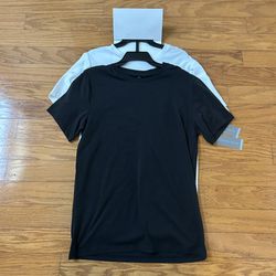 NWT Geoffrey Beene men’s tshirt 2 pack size S