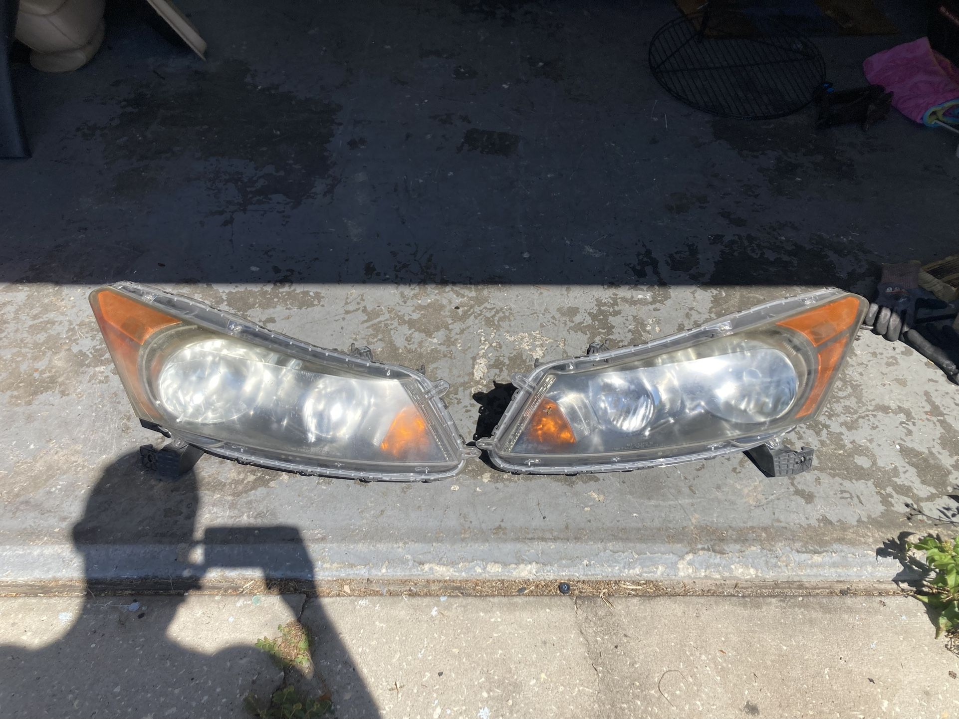 Free 2008 Honda Accord Genuine OEM Headlights