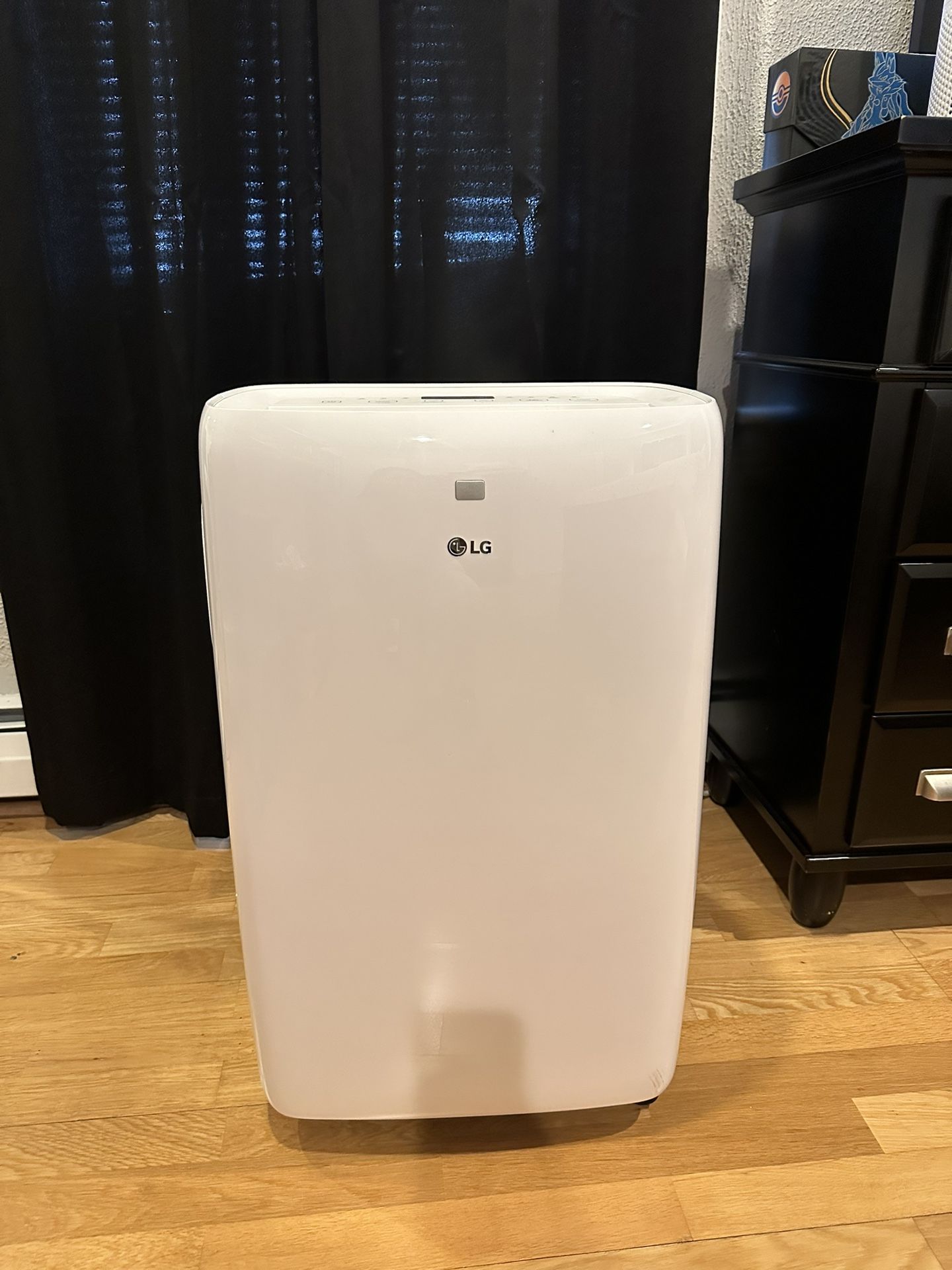 LG Air Conditioner 6,000 BTU