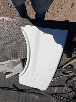 06 Gmc savahnna passenger fender