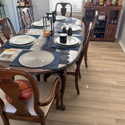Dining Room Table With Chairs 