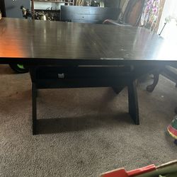 Dinning Table 