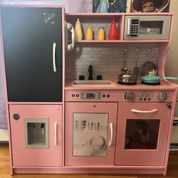 Pretend Play Kitchen Wooden Toy Set