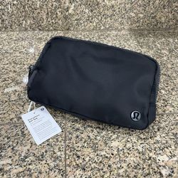 Black Lululemon Bag 