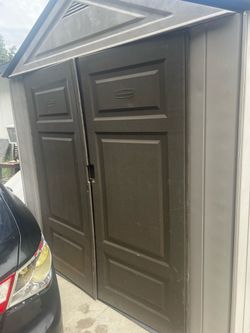 7x4 Rubbermaid shed