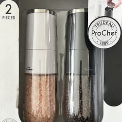 Pepper Mill and Salt Mill
